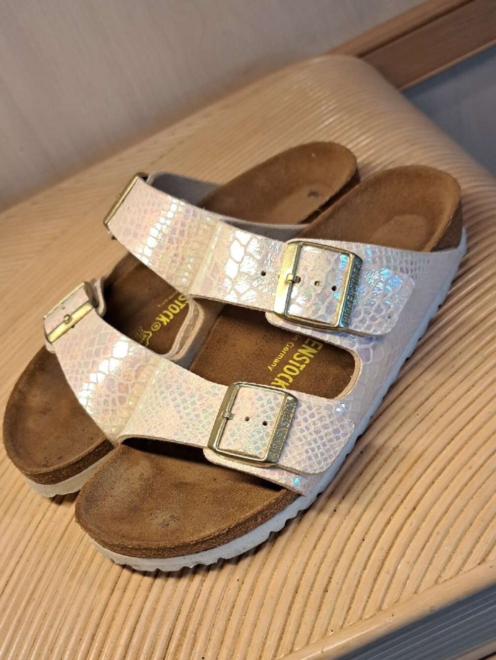 Birkenstock Arizona Sydney Rose Pink Iridescent Sandals 39 US 9